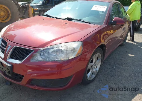 2010 Pontiac G6 z USA, uszkodzony, nr VIN 1G2ZA5E04A4161024